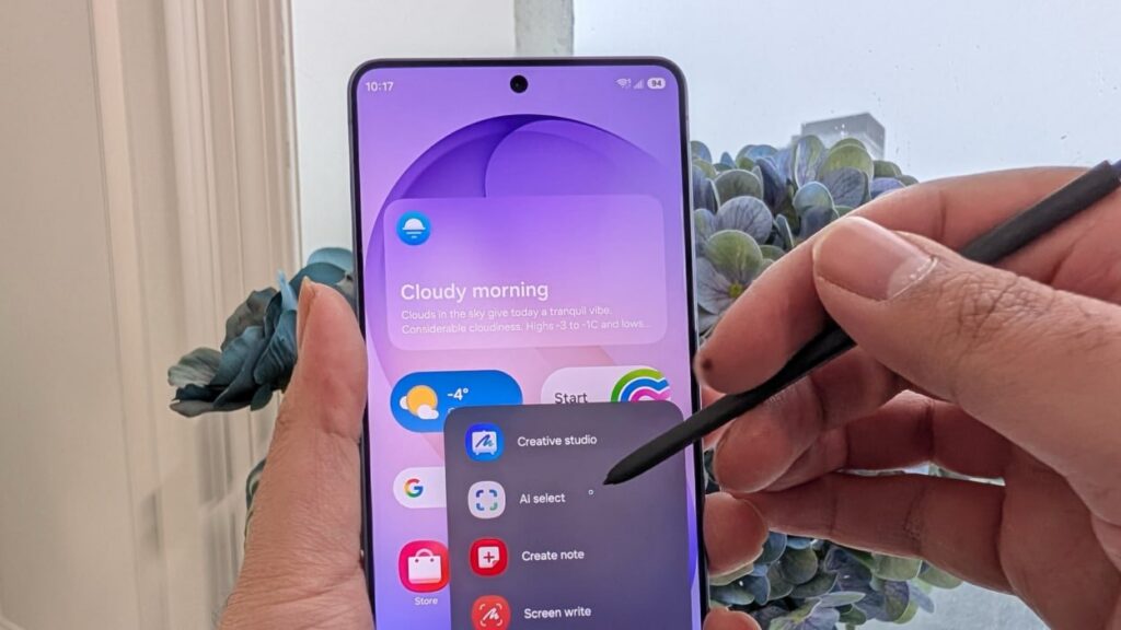 سامسونگ تأیید کرد: قلم S Pen ماندنی است