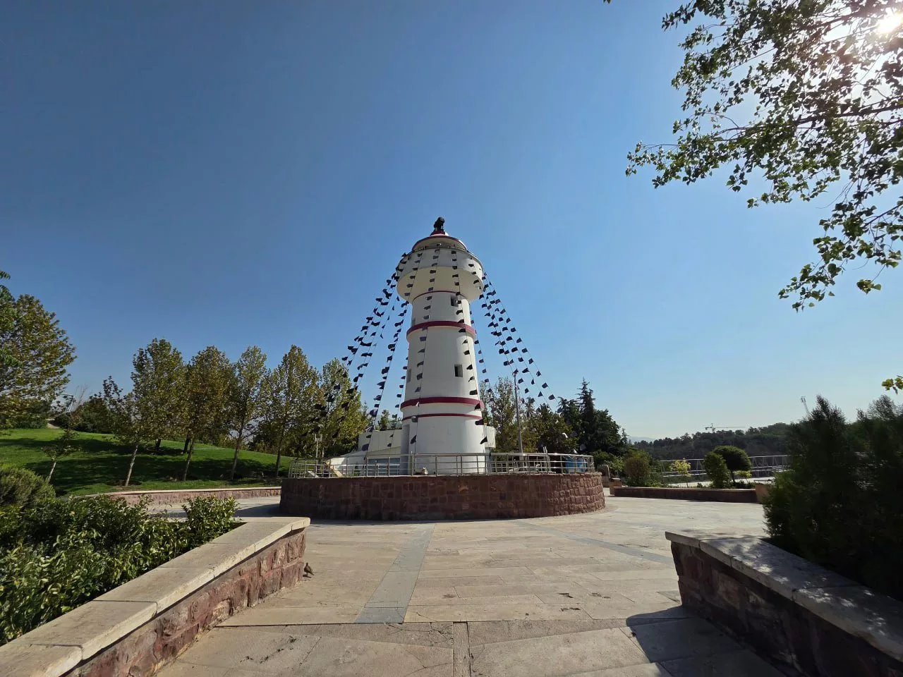 بررسی گوشی سامسونگ گلکسی فولد ۷: یک تاشوی قابل دفاع