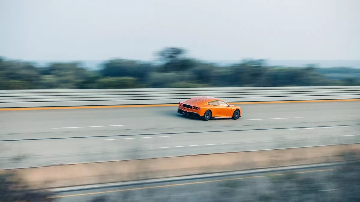 مرسدس AMG GT XX در ۷.۵ روز،&zwnj; دور دنیا را طی کرد